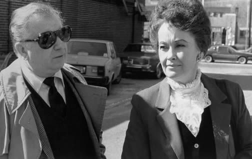 Los Warren: peinados parapsicológicos.