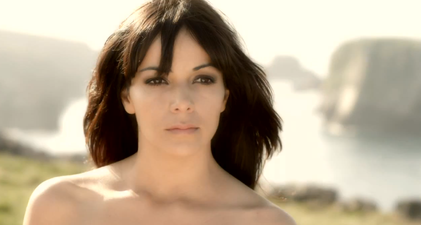 "Ay... ¿cómo he acabado en Eurovisión? Si a mí Fernando Alonso me chupó un pezón..."