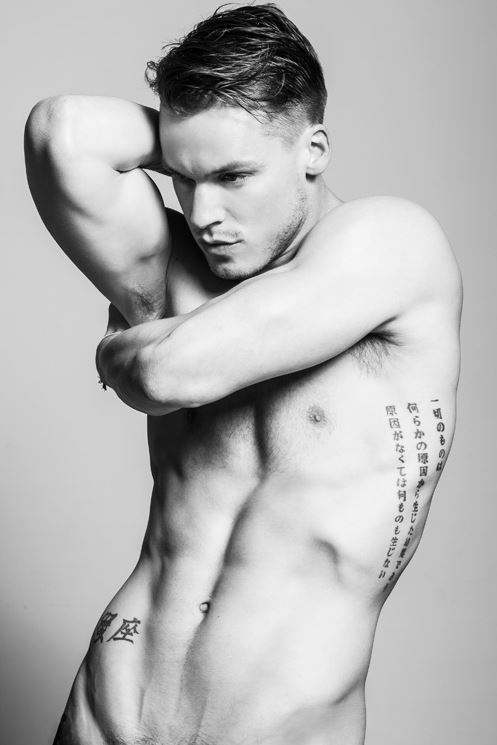 Jason Beitel desnudo