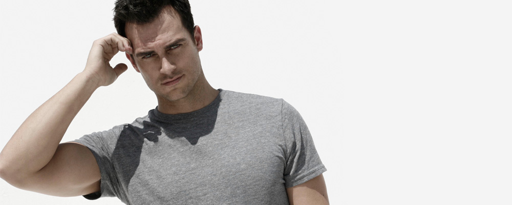 Cheyenne Jackson ¿el nuevo George Michael?