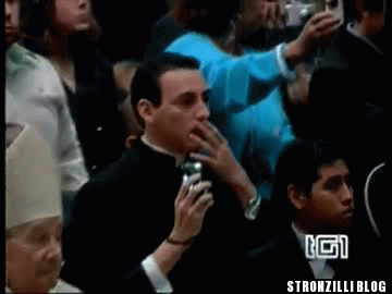 12340_22487_gif-155396-oh-dios-el-papa-dimite-estoy-emocionalmente-inestable_360_270